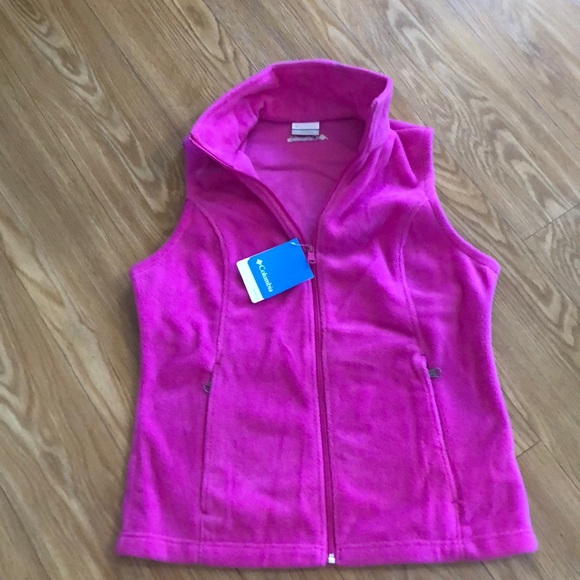 Columbia Jackets & Blazers - Columbia women’s Benton Springs Fleece Vest. NWT